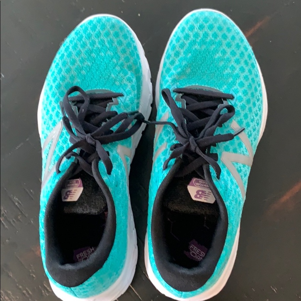 New balance fresh foam beacon size 8